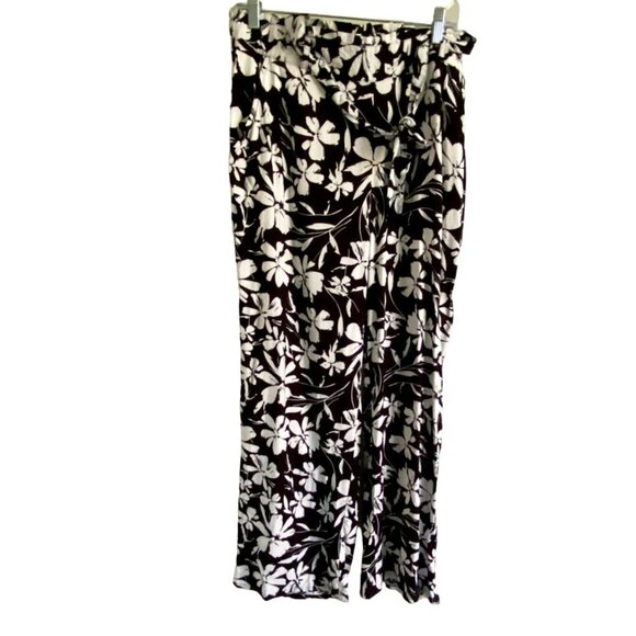 Purple & More Black White Floral Print Wide Leg Pants Pockets Women's Medium NEW - Picture 3 of 7